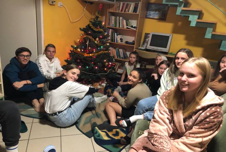 A kollgium tanuli a kvetkez szabadids tevkenysgek kzl vlaszthatnak